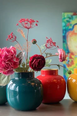 Vase Rond En Metal En Coloris Fonce 25 Cm